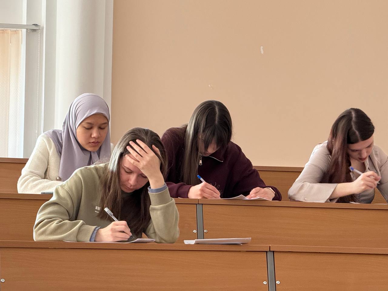 В ЮГУ прошла олимпиада по педагогике, психологии и социальной работе