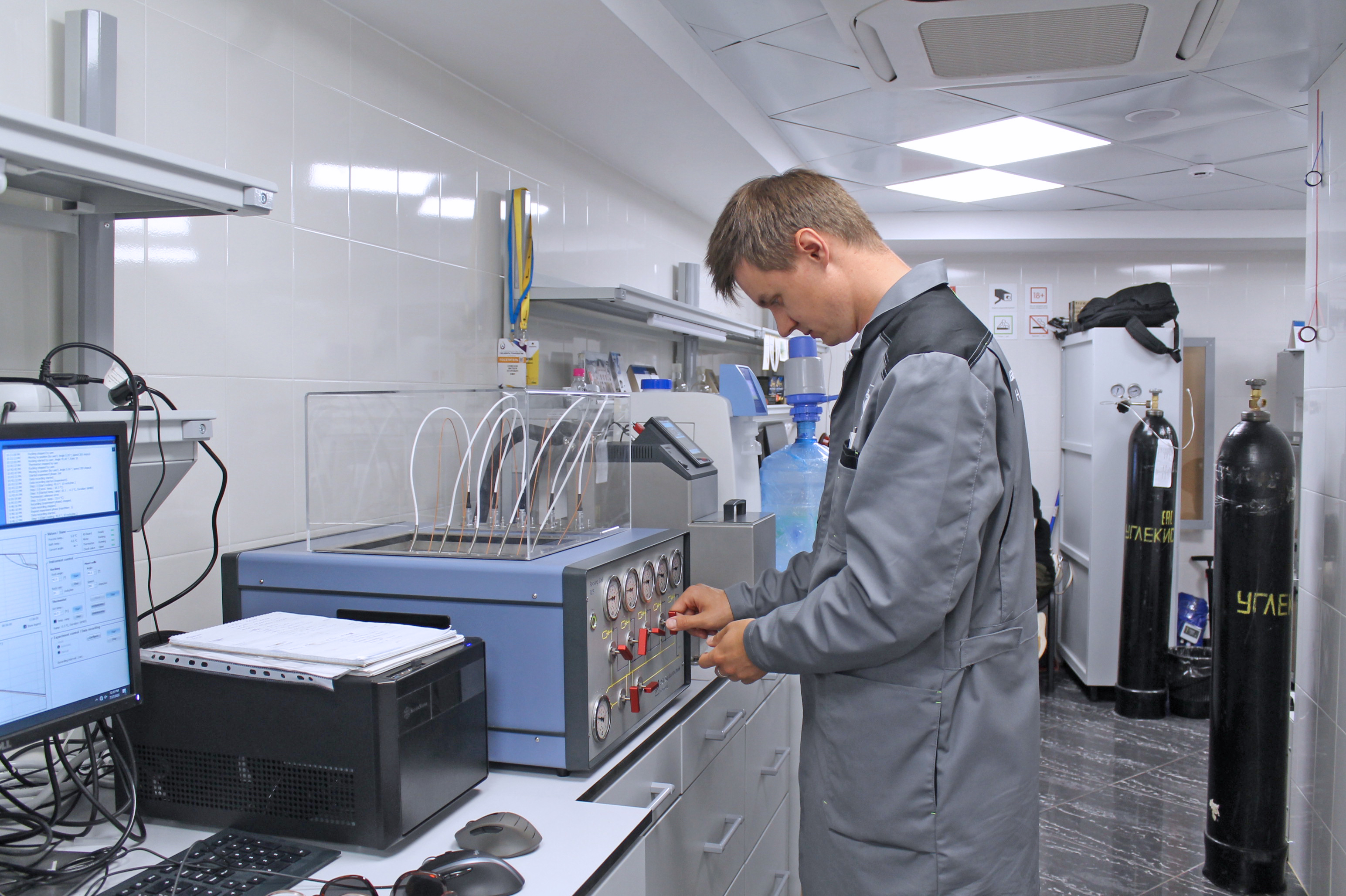Институт газовых технологий. Газообразные реагенты. PH гидратообразования алюминия. Гидратообразования на сепараторе. Гидратообразования на установке сепаратсие