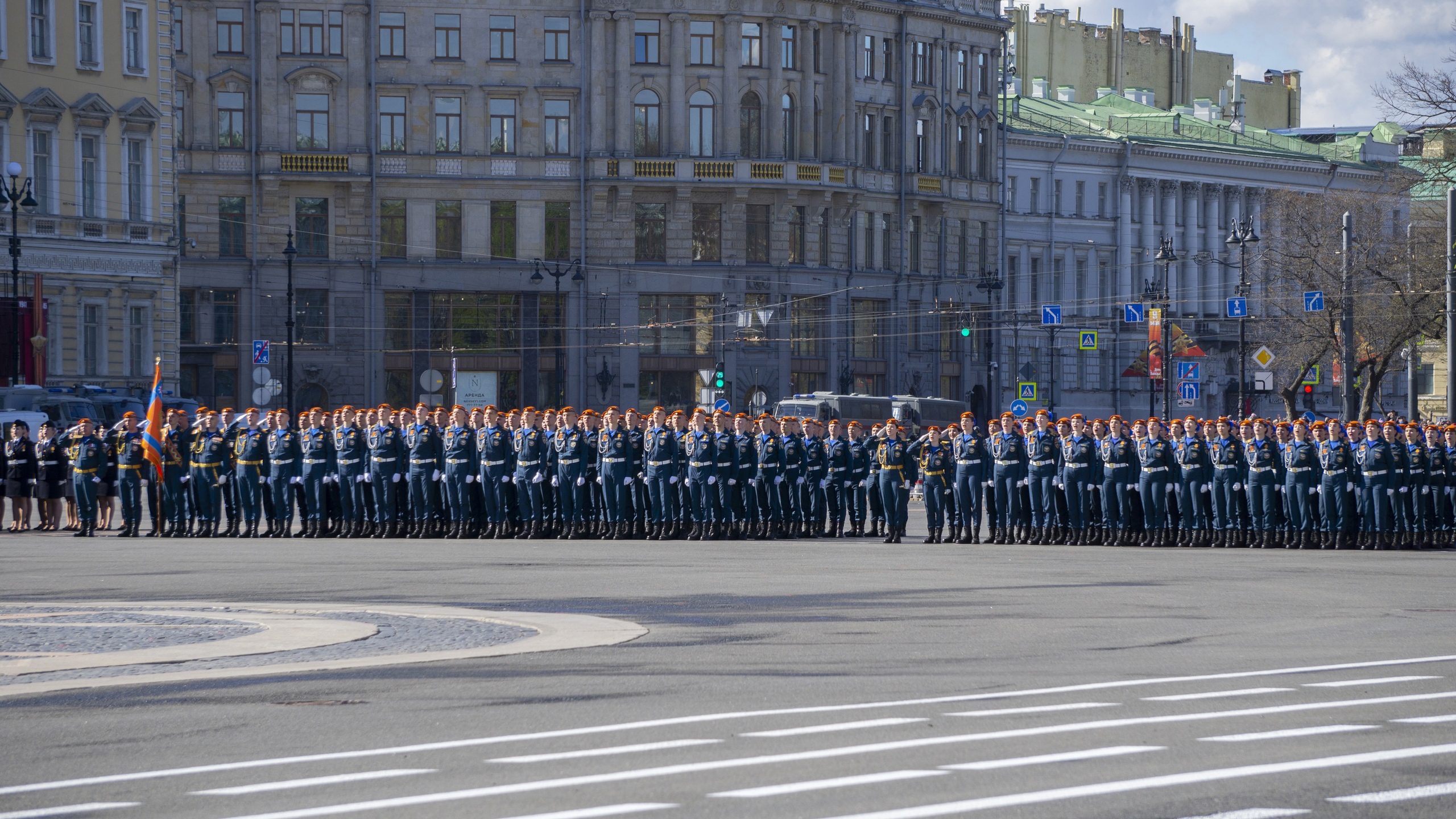 Парад в санкт петербурге 2024 трансляция. Репетиция парада Победы в Санкт-Петербурге. Парад Победы в Санкт Петербурге. Репетиция парада в Санкт Петербурге. Парад на красной площади.