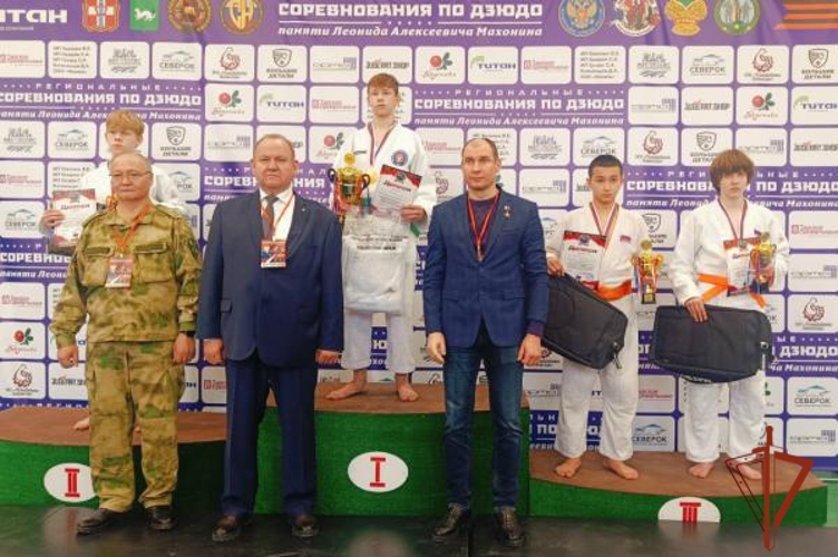 В Омской области прошли межрегиональные соревнования по дзюдо памяти офицера ЦСН «Витязь» Леонида Махонина