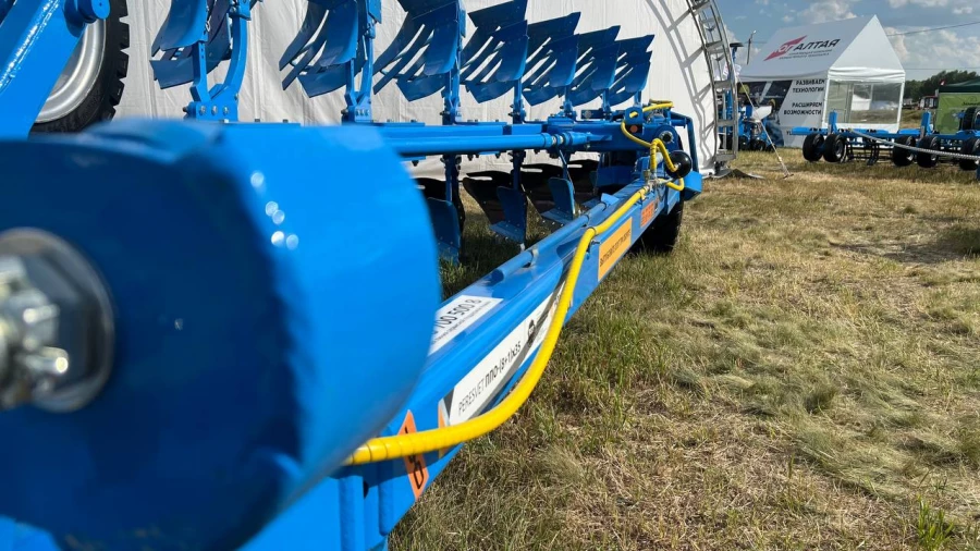 Техника на «Дне сибирского поля — 2025».