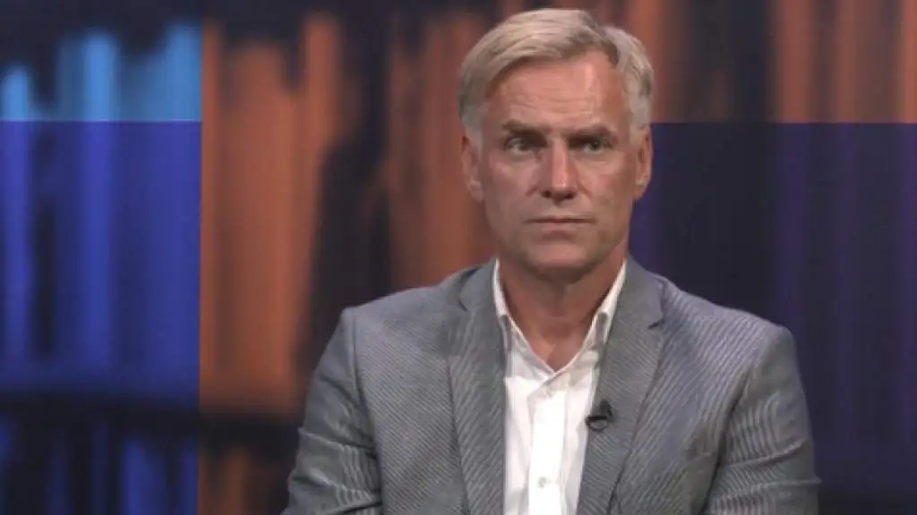 «Чем дальше от Риги, тем мужчины более бесполезны» - Гулбис