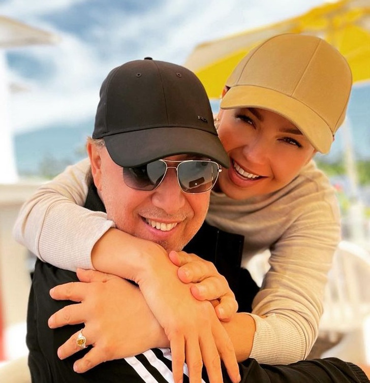 лед светильник 80 ватт филипс. звездные пары ровесники. 11 par. московское долголетие занятия. Philips 11w 3000k.