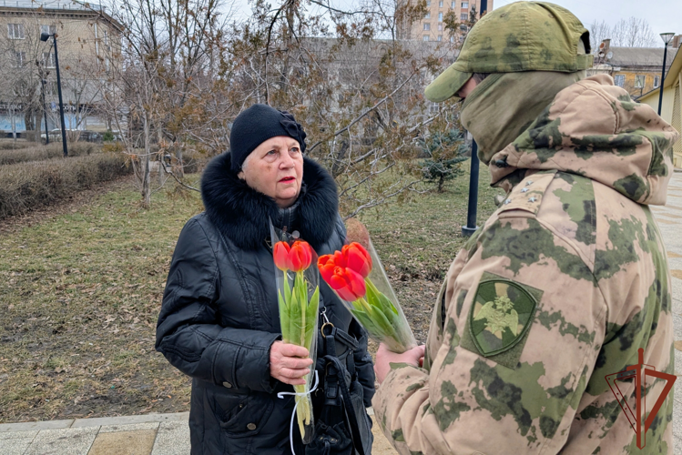 К празднованию Международного женского дня присоединились в Южном округе Росгвардии