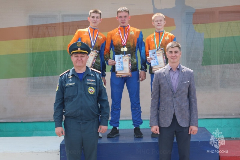 В Чите прошли соревнования по пожарно-спасательному спорту