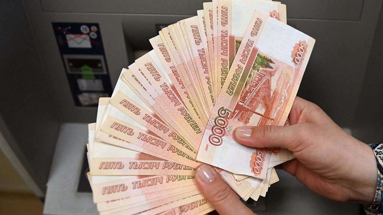 19 million. Ryan serhant. My million. 19 million. Million.