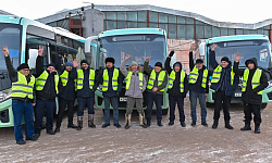 Автопарк общественного транспорта Улан-Удэ пополнился новыми автобусами 