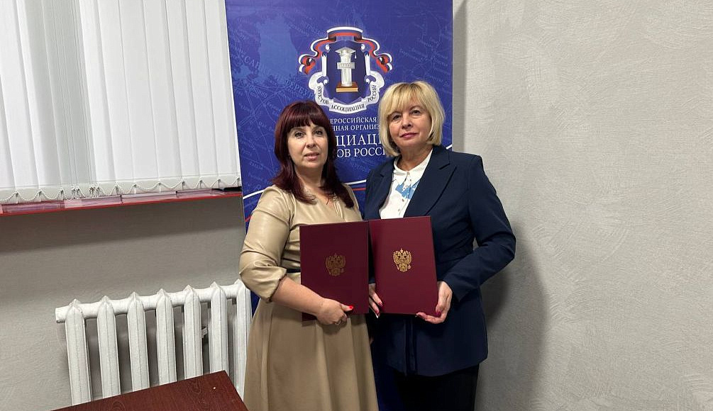 Реготделение АЮР по ЛНР подписало соглашение о сотрудничестве с Общественной организацией «Алчевская городская организация ветеранов»
