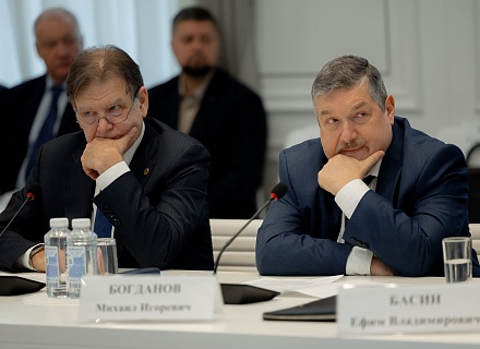 Минстрой 29.10.25 (86)_resized.jpg