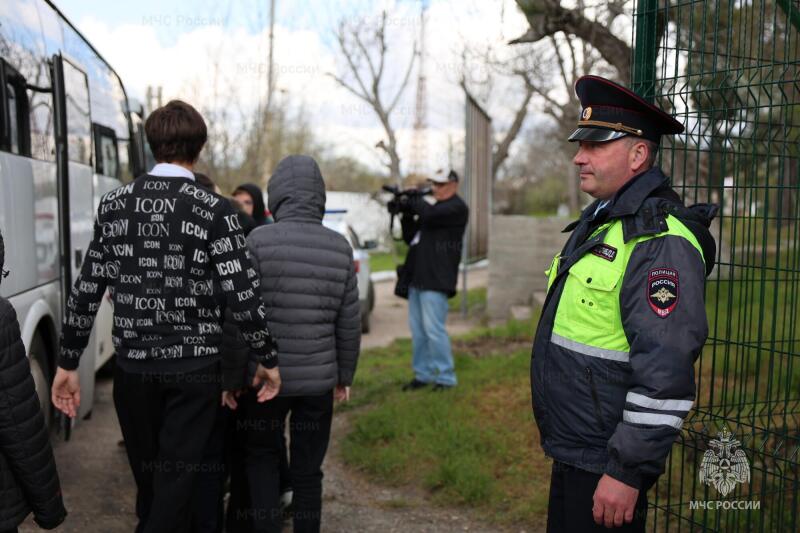 В Крыму прошли масштабные учения по ликвидации лесного пожара
