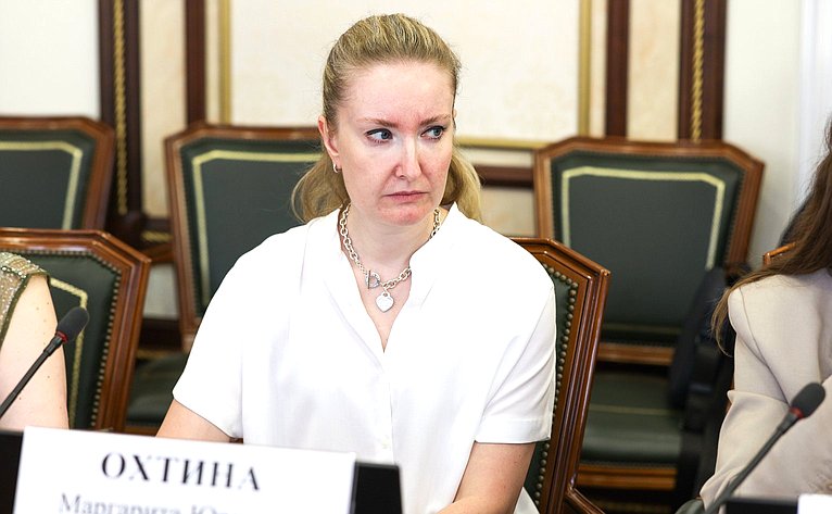 Круглый стол Комитета СФ по экономической политике совместно с Комитетом СФ по аграрно-продовольственной политике и природопользованию «Совершенствование механизмов поддержки развития виноградарства и виноделия в Российской Федерации»