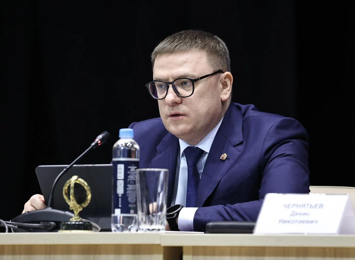 Текслер по итогам апреля стабилен в лидерах Урала по упоминаемости в соцсетях