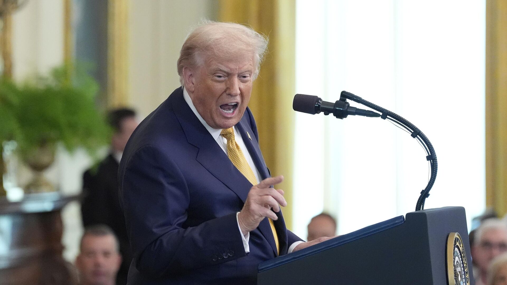 Дональд Трамп - Sputnik Абхазия, 1920, 22.04.2026