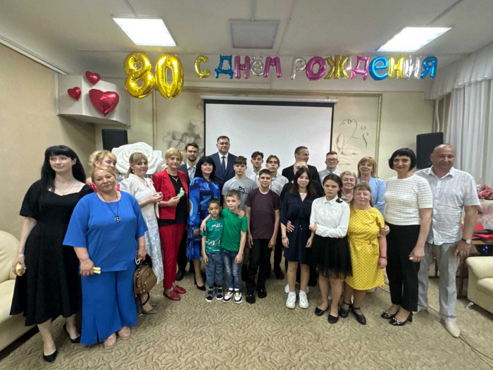 Сайт новочеркасского центра помощи детям 8. Центр помощи детям 8 новочеркасск. Сотрудники новочеркасского центра помощи детям 8. Сайт новочеркасского центра помощи детям 8. Сестра милосердия.