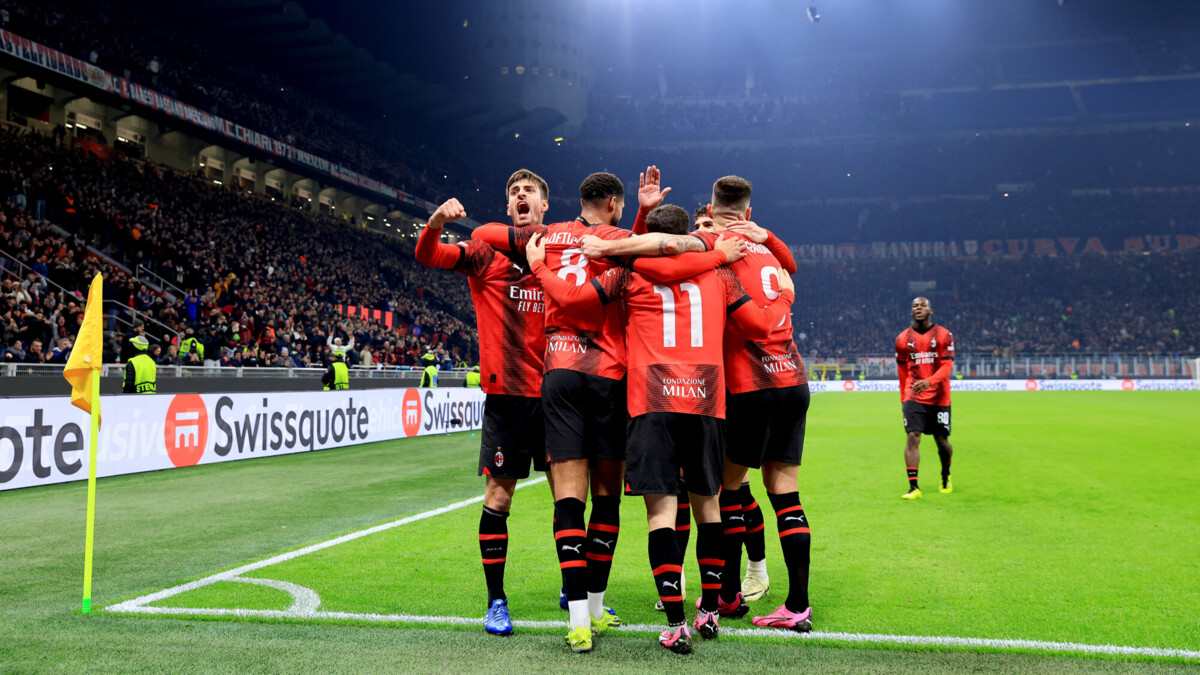 «Милан» дома разгромил «Ренн» в первом матче раунда плей‑офф Лиги Европы