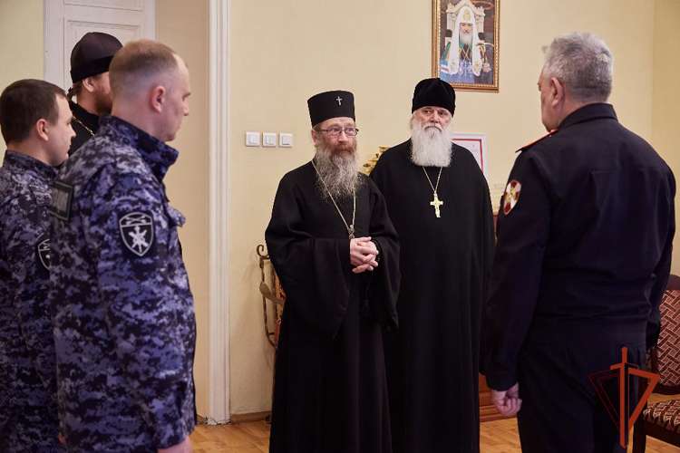 Начальник Управления Росгвардии по Томской области и митрополит Томский и Асиновский подписали соглашение о сотрудничестве (видео)