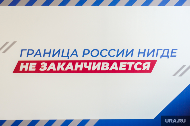 Оценка книги. Найти книгу по фразе. Найти книгу по фразе. Афоризмы про книги. Книга ищет читателя.