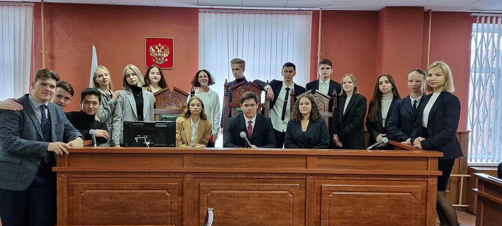 Председатель городского суда санкт петербурга лаков