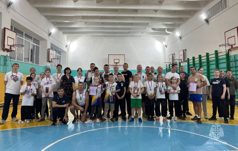 Сотрудники МЧС России стали участниками «Марафона с героем»