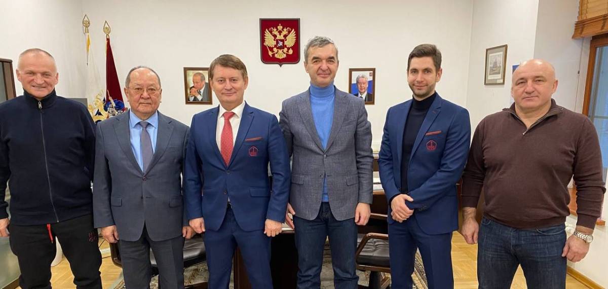 Рабочая встреча в Московском доме национальностей по вопросам организации межнациональных футбольных турниров