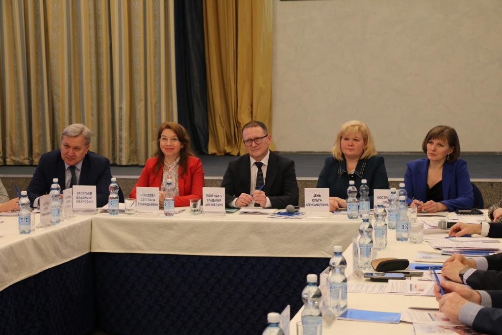 Ерыгина ифнс 14. Работа коллегий. Гнедых александр викторович фото. Уфнс россии по спб. Налоговая 15 спб.