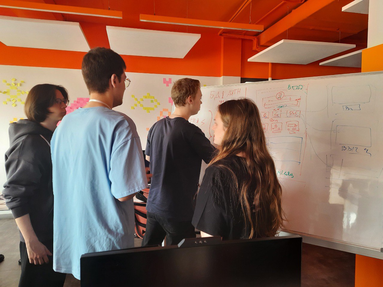 Студенты ЮГУ выступили на X Югорском Хакатоне