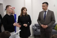 Министр образования Чувашии встретился с учащимися Сингулярити Хаб