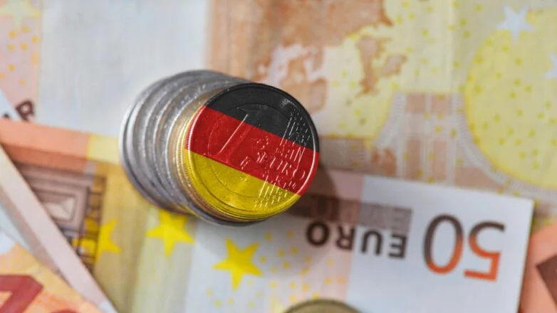 Флаг Германии и деньги