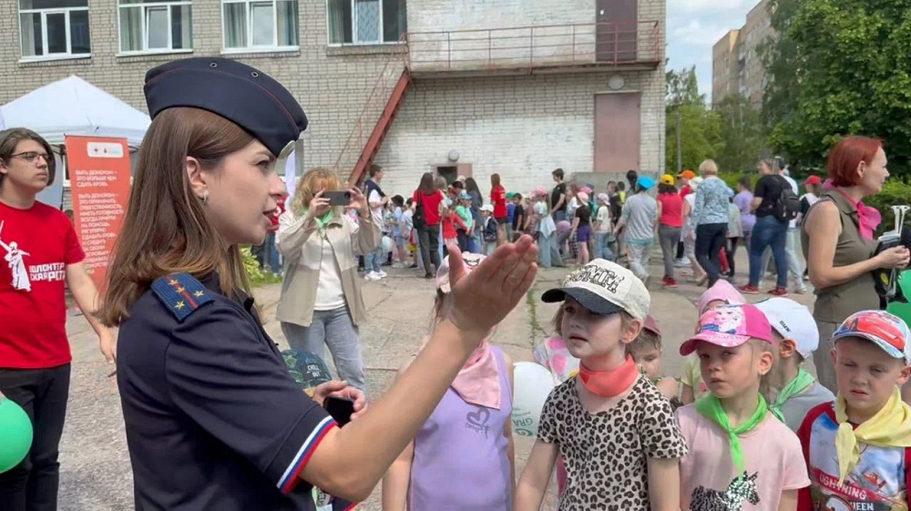 В Смоленске вновь прошла социально-профилактическая акция «Безопасное лето»