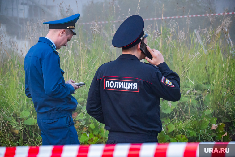 Взрыв газа в Кизеле. Пермь, следственный комитет, мвд, полиция, оградительная лента, ск