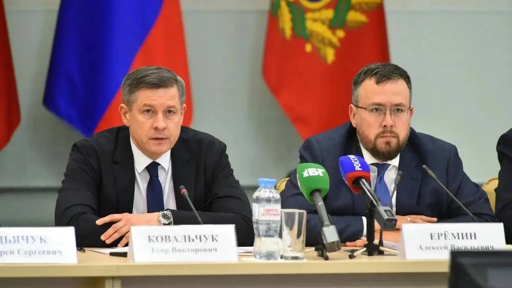 Кто представил нового врио губернатора Егора Ковальчука в Брянске