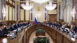На заседании правительства говорили о социальной поддержке участников СВО