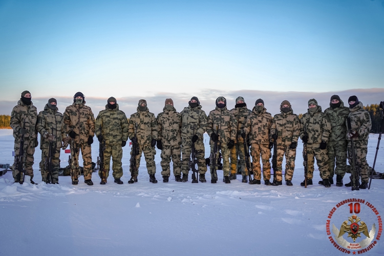 Снайперы спецподразделений Росгвардии в Архангельской области провели боевые стрельбы