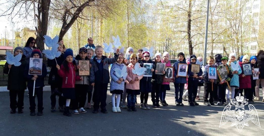 В День Победы росгвардейцы и кадеты в Тюменской области приняли участие в военно-патриотических акциях и мероприятиях