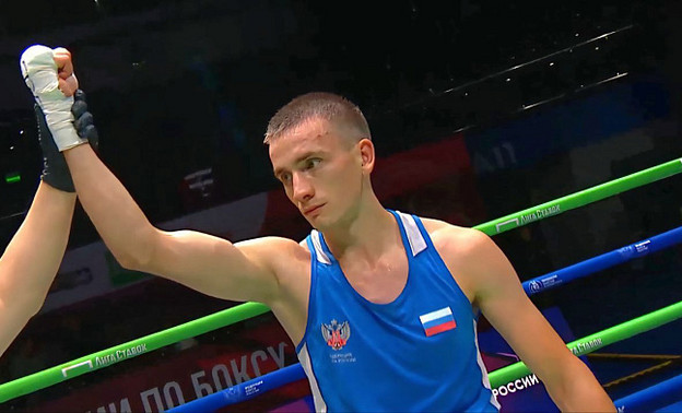 Боксёр из Кирова Максим Кузнецов проведёт финальный бой на чемпионате России