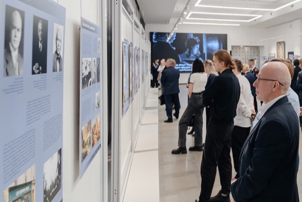 Лучших юристов Вологодской области наградили в региональном центре (28.11.2025) Фото 4