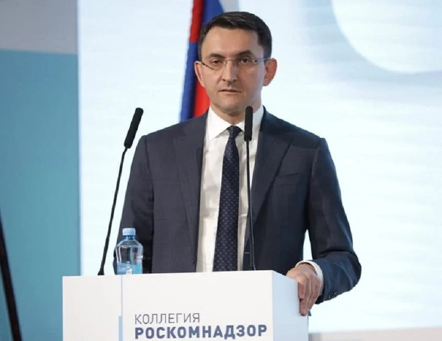 Андрей липов роскомнадзор. Липов роскомнадзор. Андрей липов роскомнадзор. Липов андрей юрьевич роскомнадзор. Андрей юрьевич липов фото.