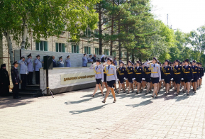 В ДВЮИ МВД России имени И.Ф. Шилова присвоили специальные звания 