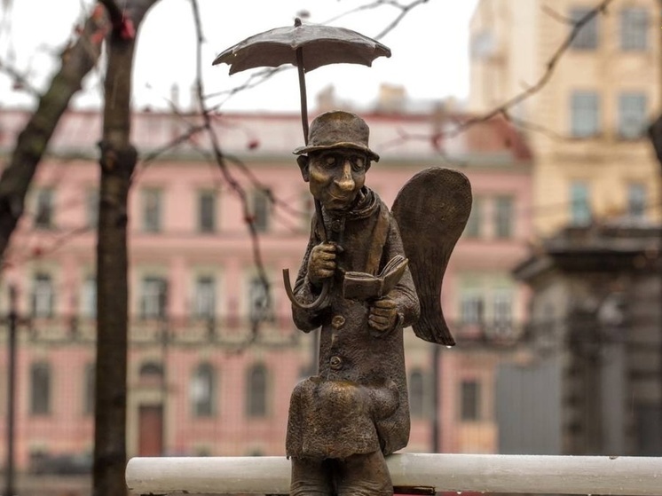 Скульптура «Петербургский ангел» вернулась в Измайловский сад после путешествия в Москву