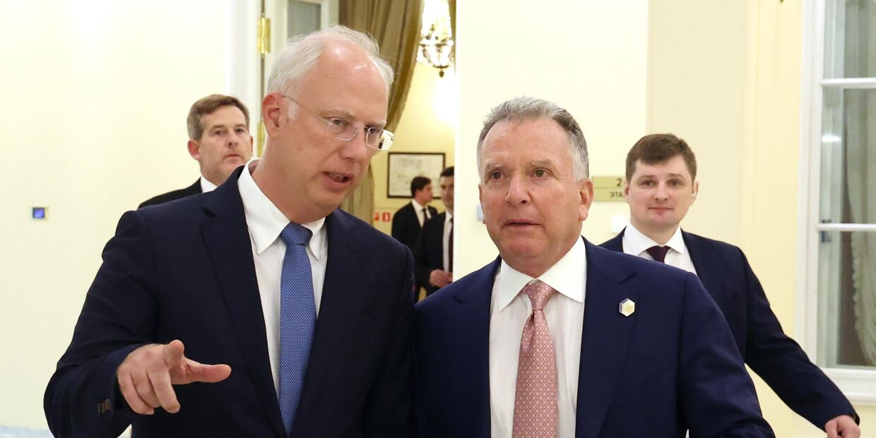Президент Владимир Путин встретился со спецпосланником президента США Стивеном Уиткоффом