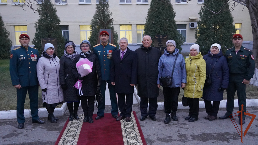 В Саратове состоялись торжественные мероприятия ко Дню ветерана войск правопорядка