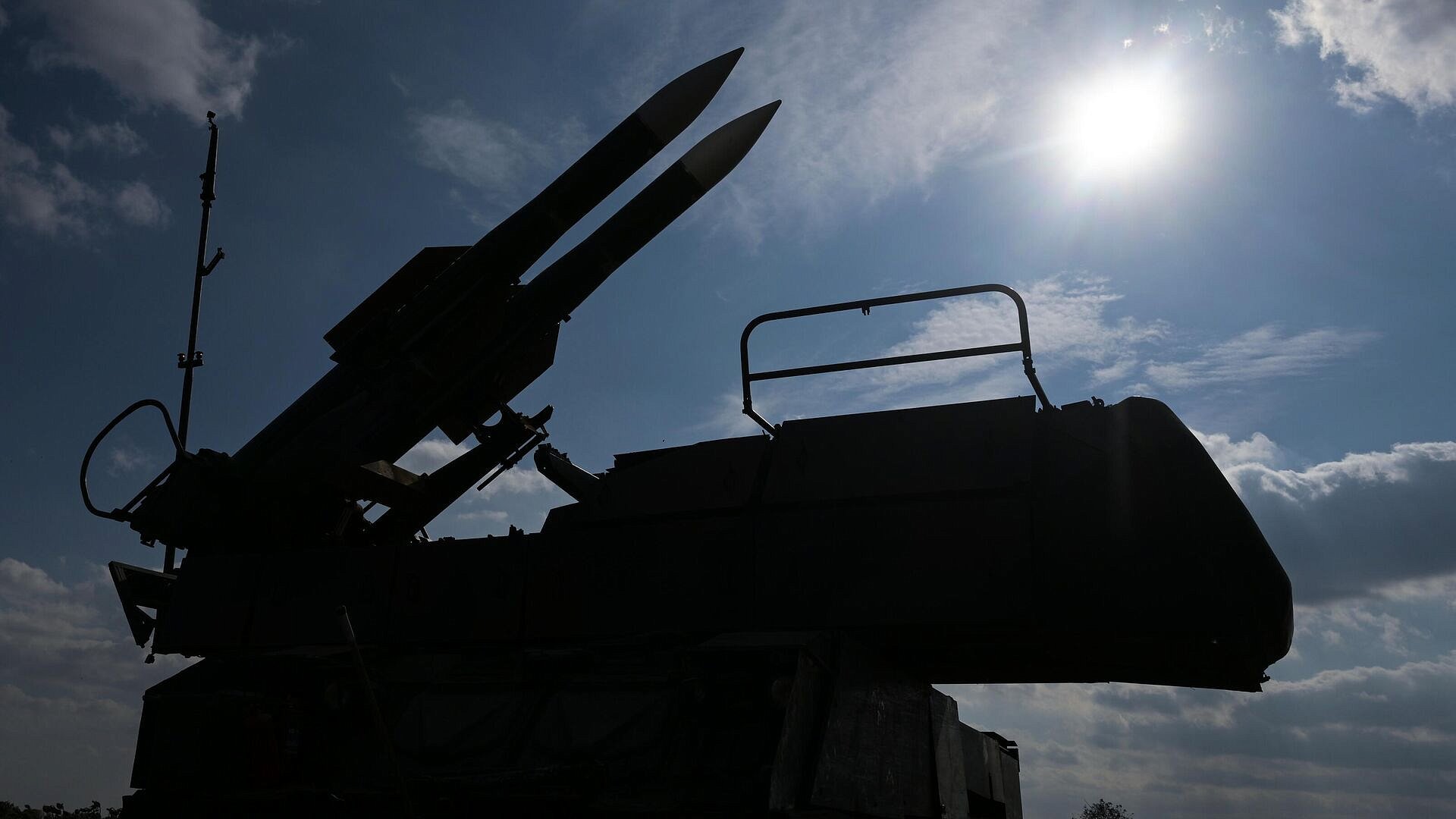 ПВО сбила 390 украинских беспилотников и снаряд РСЗО HIMARS