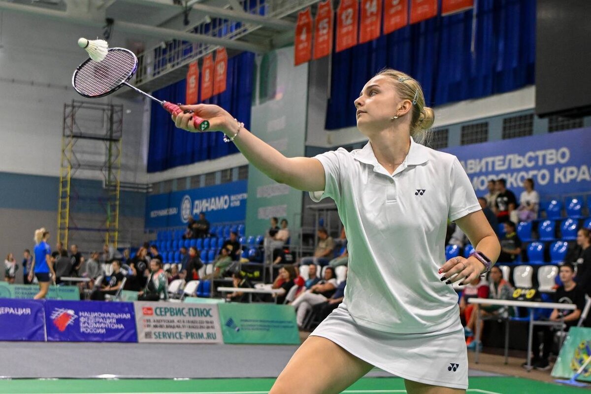 studenty nngu uspeshno vystupili na chempionate rossii po badmintonu