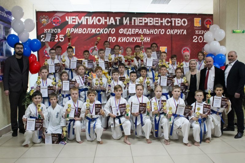 Киокушин в Кирове: спортшкола «Юность» стала ареной эпических поединков