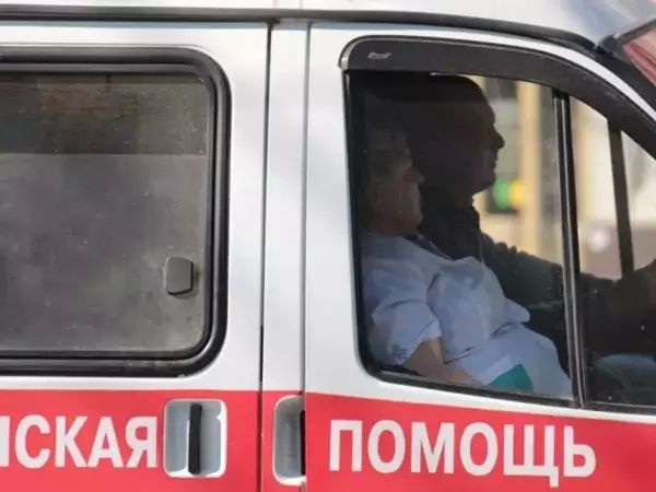 На Дону погиб 38-летний пассажир и пострадал ребенок в ДТП с перевернутым авто