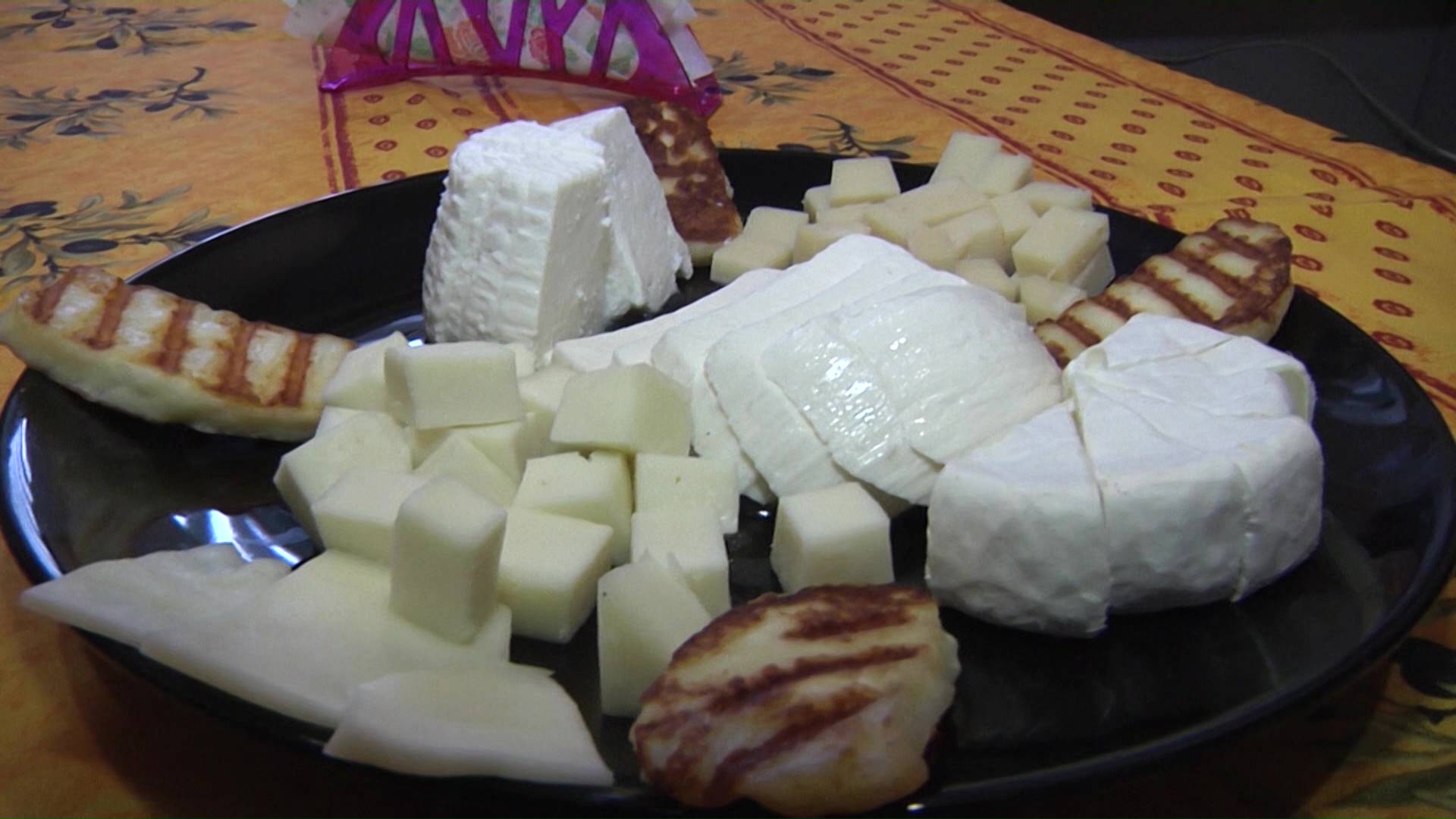 Экспорт сыр. Панир адыгейский сыр. Гуди панир. Домашний сыр панир. Сыр панир в домашних условиях.