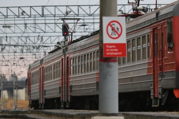 Волгоград донская электричка. Контролёры ржд волгоград транс пригород. Электричка суровикино волгоград. Волгоградские поезда. Пригородный поезд ра-1.