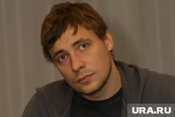 Актер Евгений Цыганов родился 15 марта 1979 года в Москве в семье сотрудников НИИ