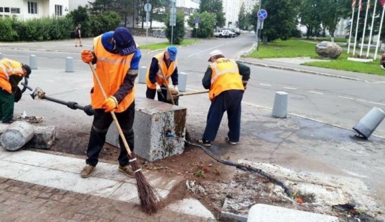 Жесть29 архангельск. Ремонтные работы на сайте. Иллюминация в городской среде. Было стало починили ремонт дорог. Новости Архангельска Трансстрой.