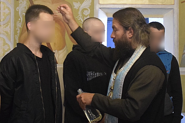 СИЗО-2 ГУФСИН России по Челябинской области с пастырским визитом посетил епископ Магнитогорский и Верхнеуральский Зосима